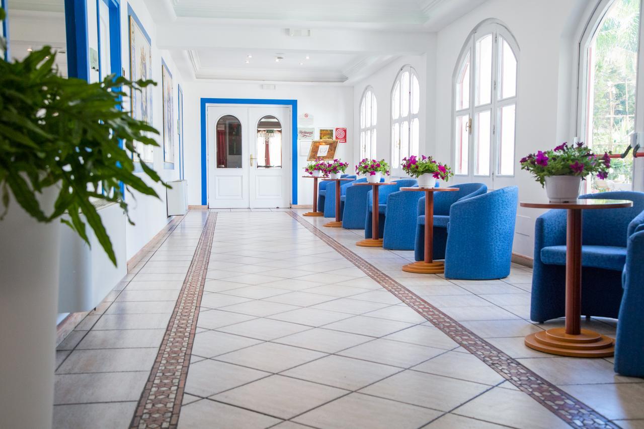 Assinos Palace Hotel Giardini Naxos