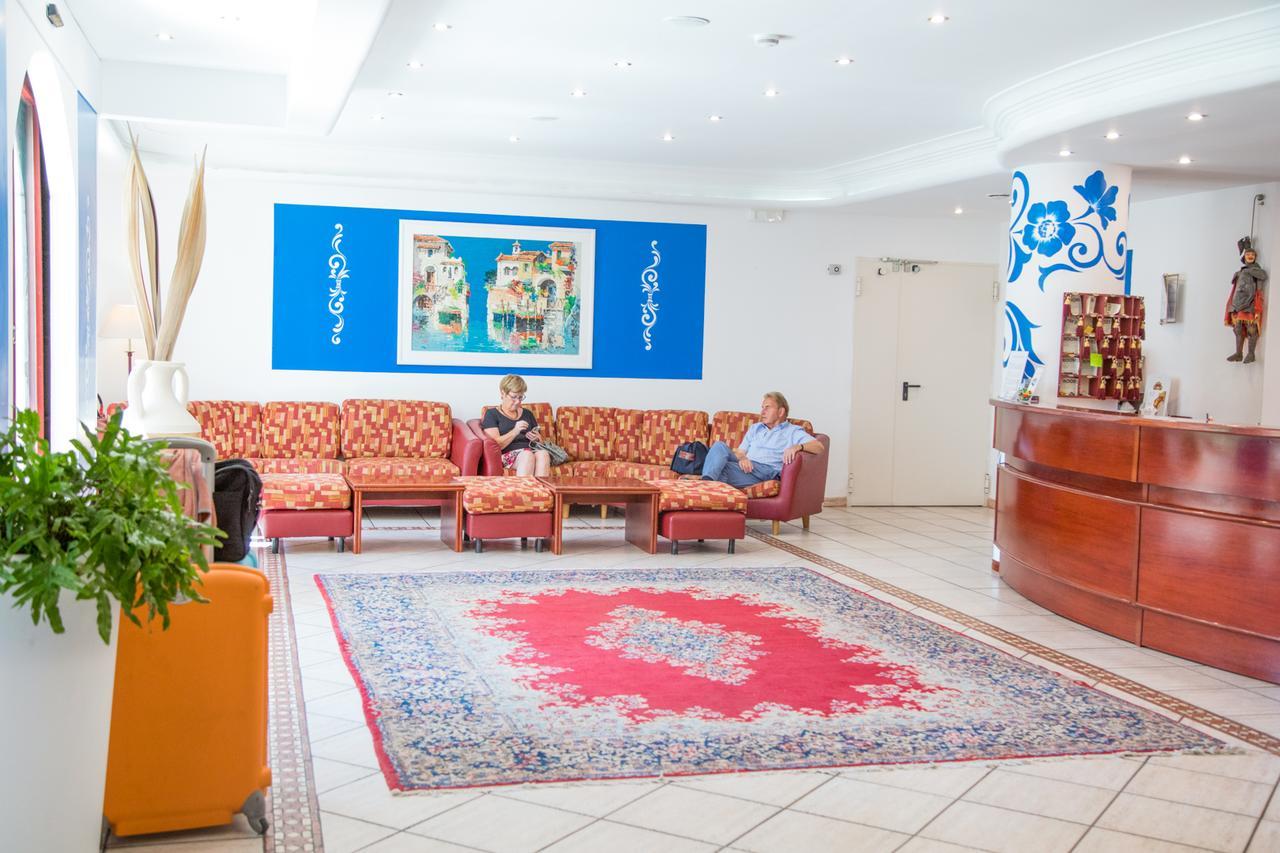 Hotel Assinos Palace