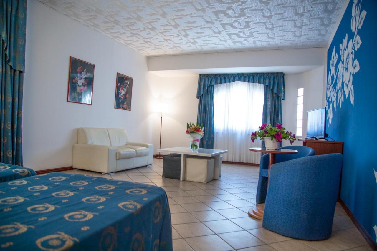 Assinos Palace Hotel Giardini Naxos